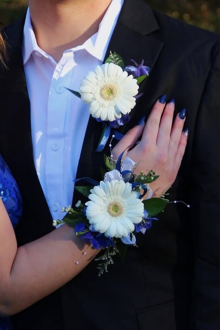 homecoming-set.jpeg